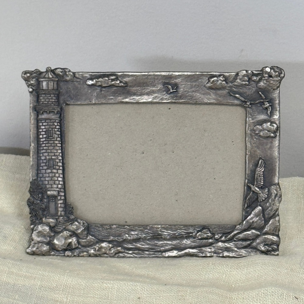 Vintage Nautical Lighthouse Seagulls Metal Picture Frame Pewter Tone 3.5x5 Photo